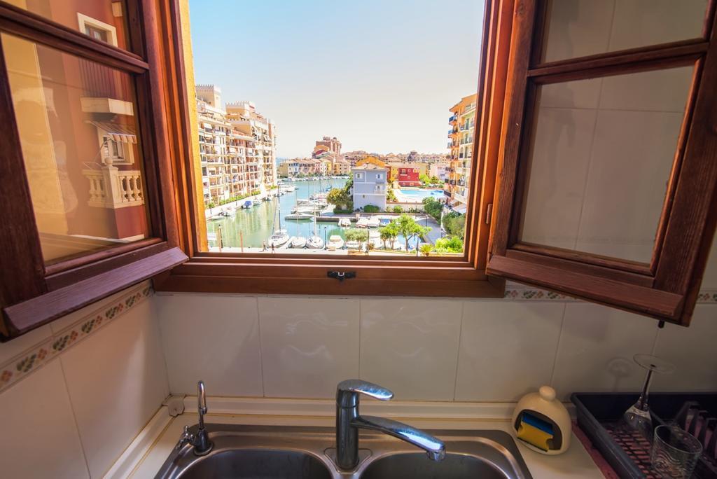 Apartment Near The Beach With Magnificent Views Port Saplaya Extérieur photo